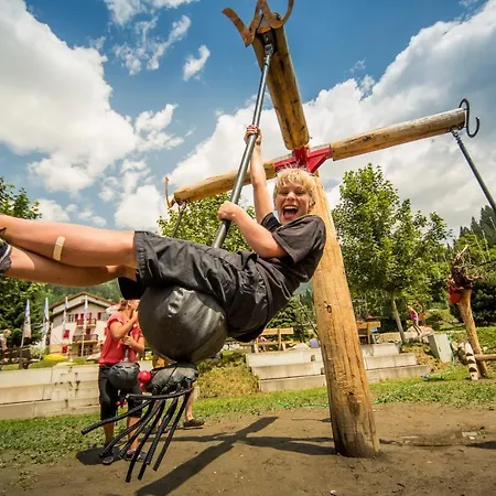 Am Bachji アパート